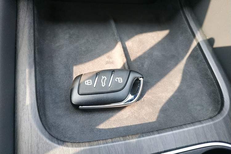 Used Roewe D7 2023 EV 510km Rear-Drive Flagship Edition
