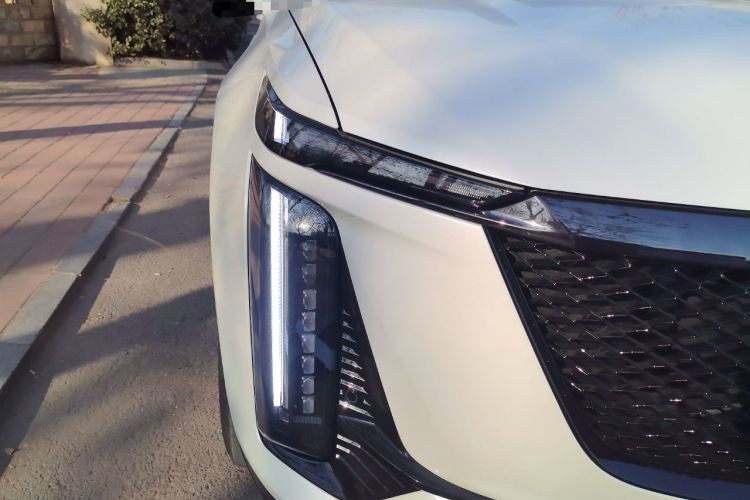 Used Cadillac XT5 2025 2.0T Prestige Version