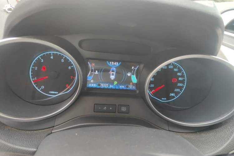 Used BYD Yuan 2017 1.5L Automatic Cool & Connected Model