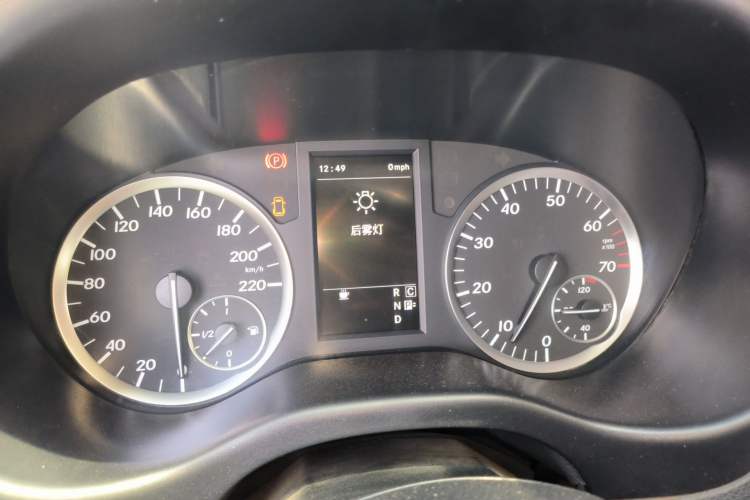 Used Mercedes-Benz Vito 2016 2.0T Business Edition
