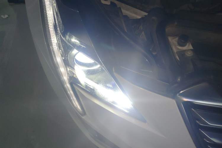 Used Cadillac XT5 2018 25T Luxury Model
