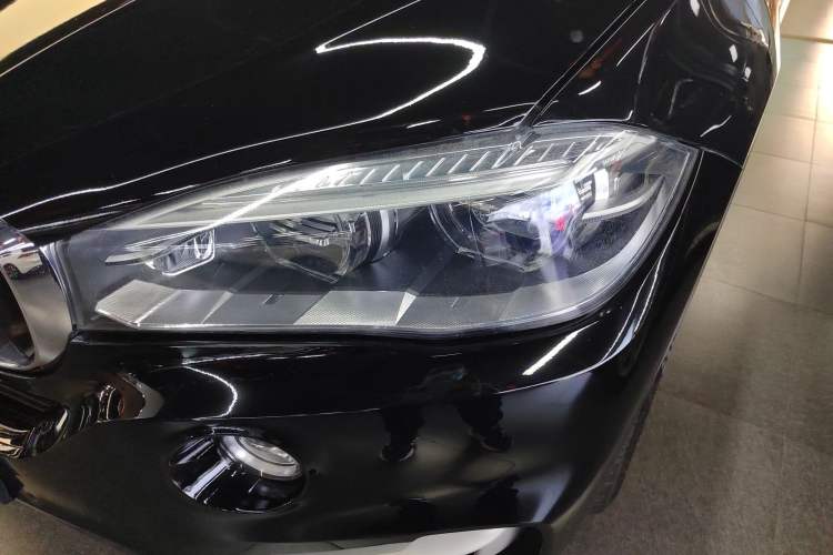 Used BMW X5 2016 xDrive35i parallel import
