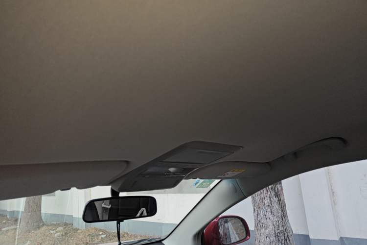 Used Chevrolet Captiva 2015 2.4L Two-Wheel Drive Urban Version 5 Seats