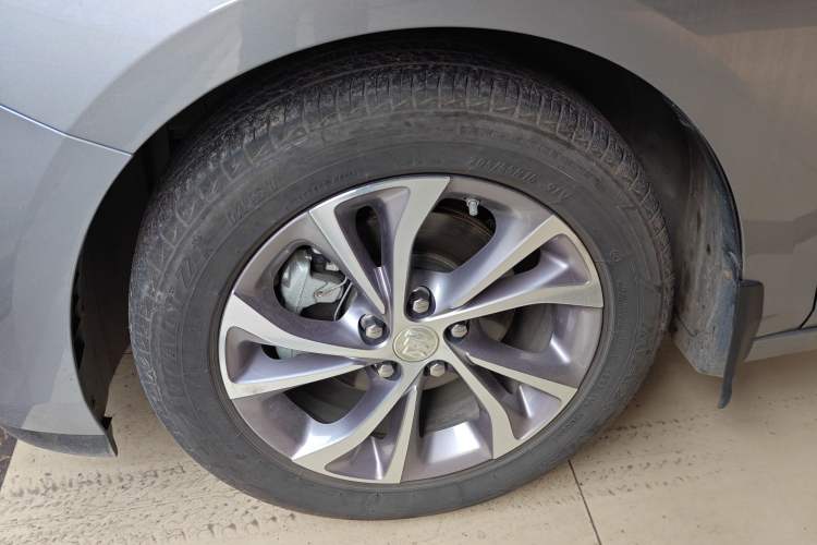 Used Buick Verano 2022 Pro 533T Enjoyment Edition Left Front Wheel Hub