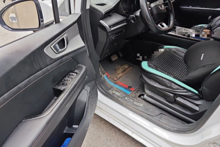 Used Wuling Jiachen 2022 1.5T CVT Smart Luxury Version Driver Seat