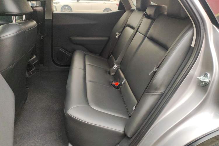 Used Toyota bZ3 2023 517 km Elite PRO Left Rear Seat