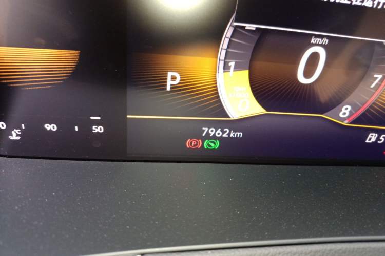 Used Volkswagen Magotan 2023 2 Million Units Limited Edition 330TSI DSG Leading Version