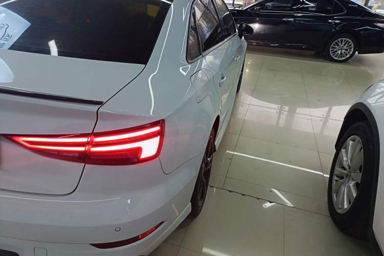 Used Audi A3 2018 30th Anniversary Edition Limousine 35 TFSI Fashion Model
