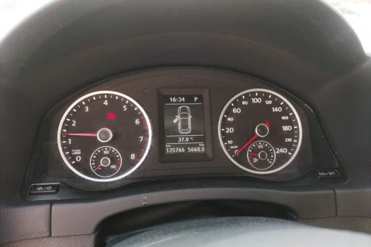 Used Volkswagen Tiguan 2017 300TSI Automatic Two-Wheel Drive Silk Road Luxury Edition