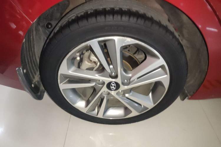 Used Hyundai Elantra (6th Generation / Lingdong) 2016 1.6L Automatic ZhiXuan – Elite Version