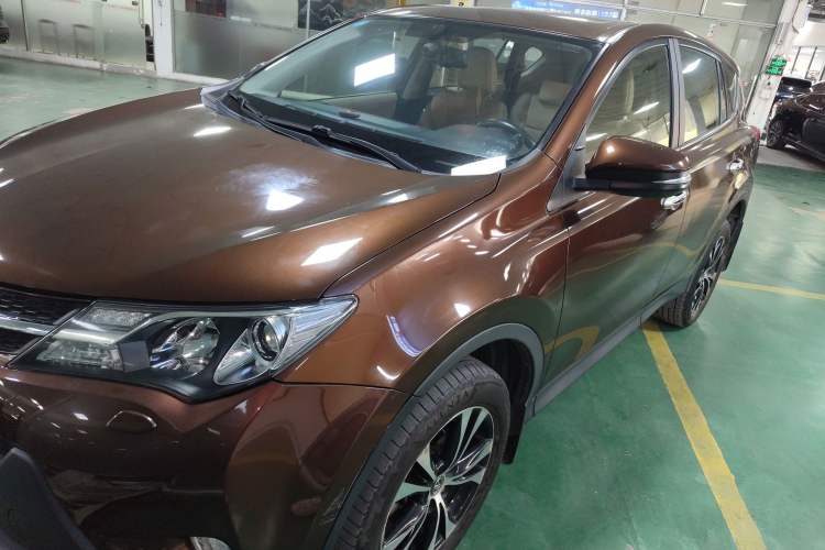 Used Toyota RAV4 2015 2.5L Automatic 4x4 Elite Edition