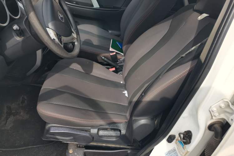 Used CHANGAN CX20 2014 1.4L Manual Sport Version China IV Standard