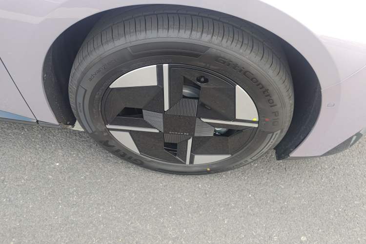 Used XPeng P7+ 2026 Model, Range-Extended 1550 Max Flagship Edition