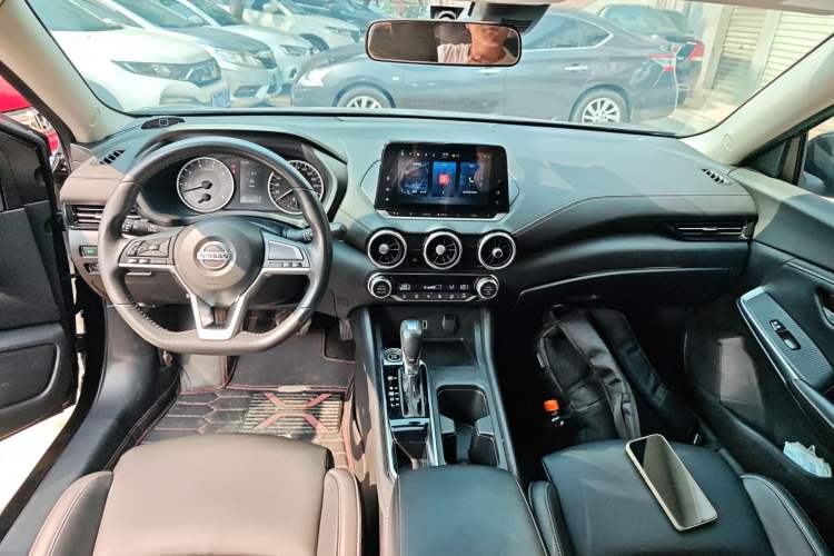 Used Nissan Sylphy 2021 1.6L XL CVT Enjoyment Edition Center Console