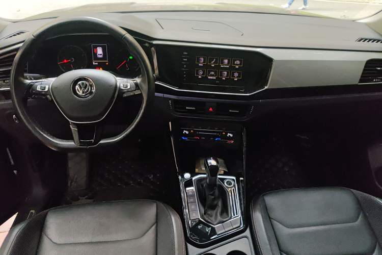 Used Volkswagen Tayron 2020 330TSI Two-Wheel Drive Luxury Smart Connectivity Version