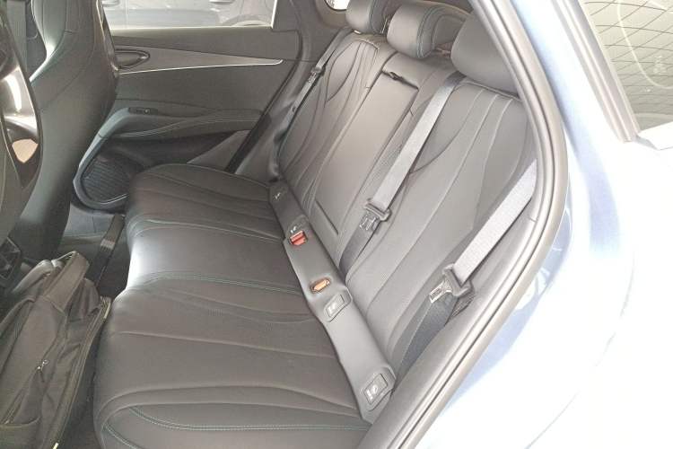 Used BYD Seal 06 New Energy 2025 DM-i Smart Drive 120KM Prestige Model