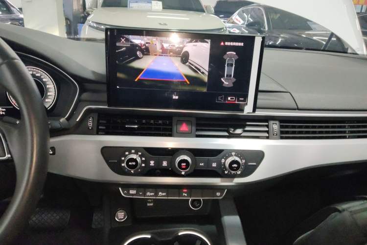 Used Audi A4L 2022 40 TFSI Fashion Dynamic Model
