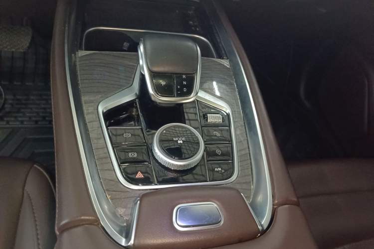 Used Chery Tiggo 8 PRO 2022 290T Two-Wheel Drive Haohan Edition 5 Seats Gear Lever