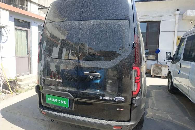 Used Ford Transit 2023 2.0T Diesel Automatic Multi-Purpose Commercial Vehicle Mid-Frame Mid-Roof 5/6 Seats
