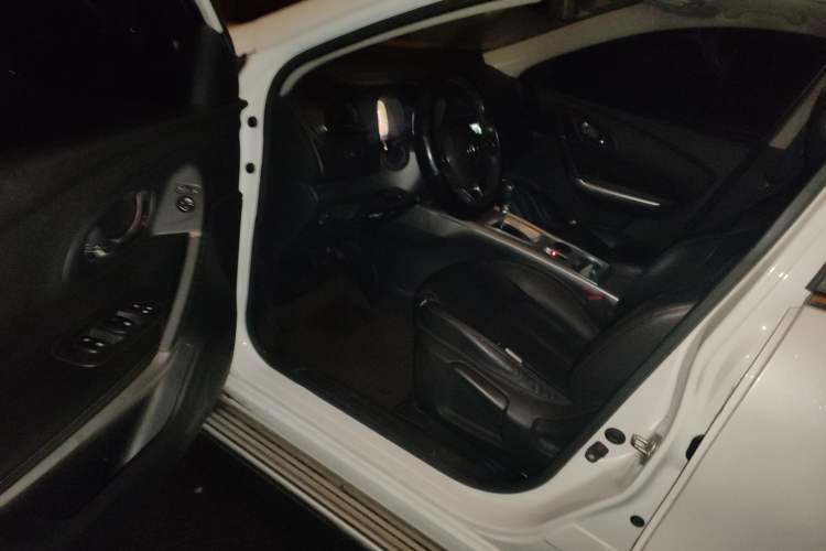 Used Renault Kadjar 2016 2.0L Two-Wheel-Drive Luxury Edition