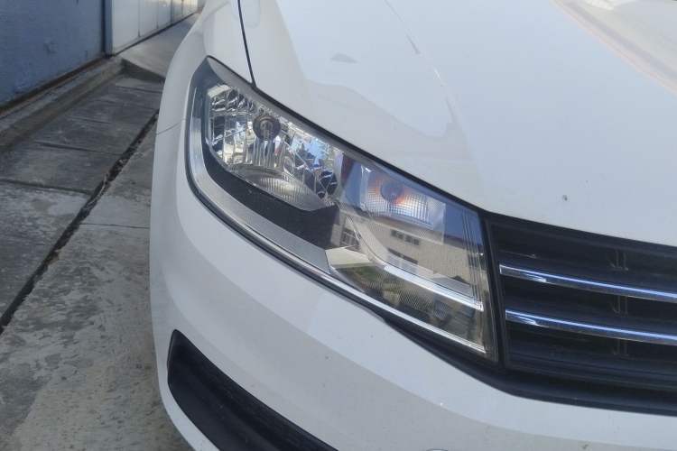 Used Volkswagen Santana 2019 1.5L Automatic Fashion Edition China VI Right Front Headlight