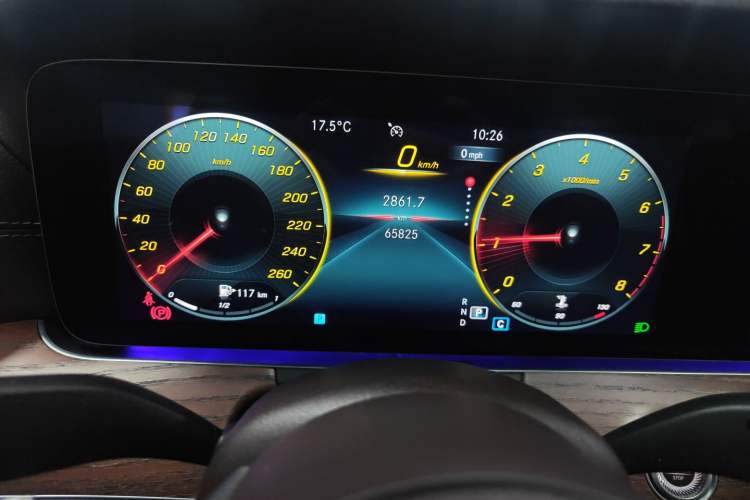 Used Mercedes-Benz E-Class 2022 Second Facelift E 300 L Luxury Edition
