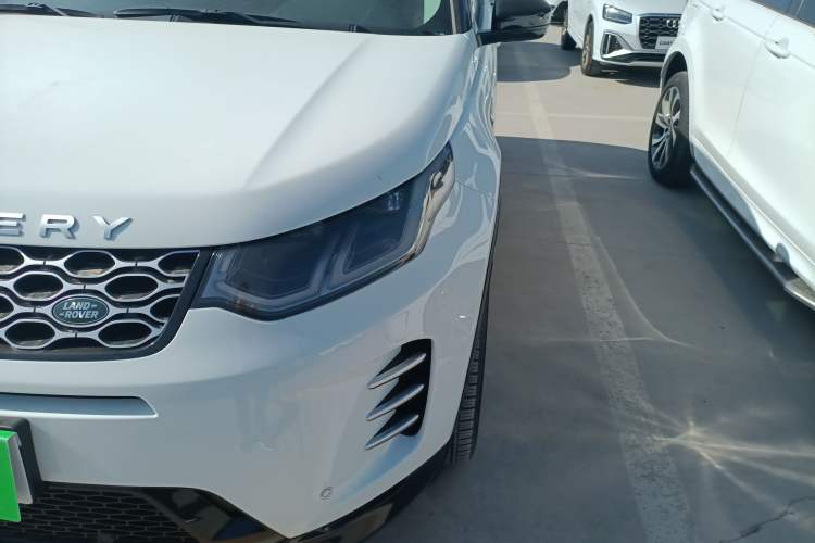 Used Land Rover Discovery Sport 2024 Luxury Custom Edition
