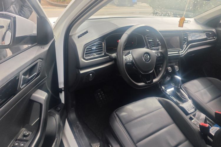 Used Volkswagen T-ROC 2020 280TSI DSG Two-Wheel Drive Comfort Version