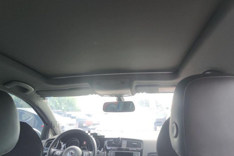 Used Volkswagen Golf 2016 2.0 TSI R Travel Edition
