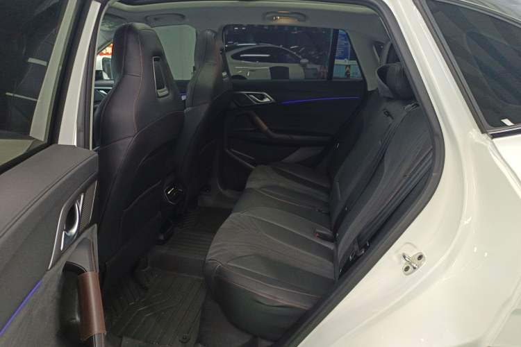 Used Roewe D5X DMH 2024 135 Tech Edition