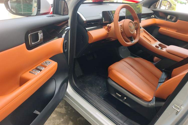 Used Wuling Xingguang S 2025 Model, 130km Flagship Edition Driver Seat