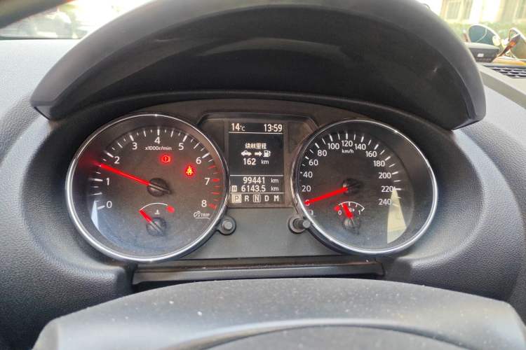 Used Nissan Qashqai 2011 2.0 XV Lea CVT 2WD
