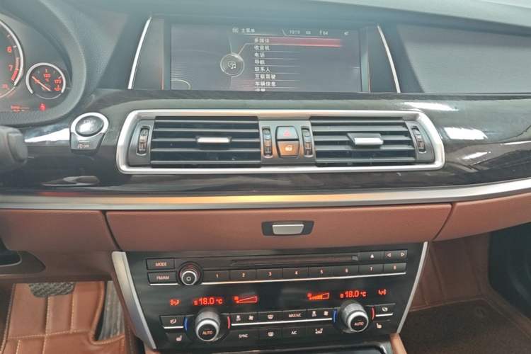 Used BMW 5 Series GT 2014 535i Leading Model