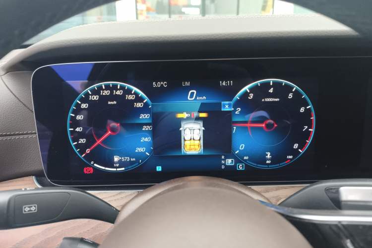 Used Mercedes-Benz E-Class 2021 Facelift E 300 L Stylish Edition
