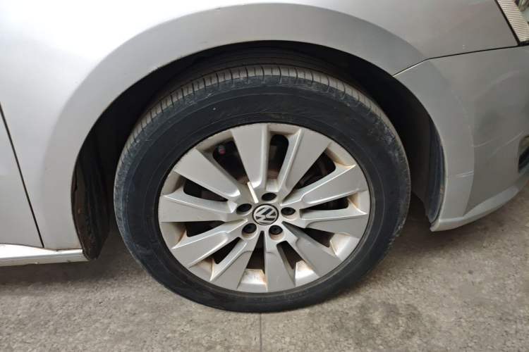 Used Volkswagen Lavida 2013 1.4TSI Manual Comfort Edition