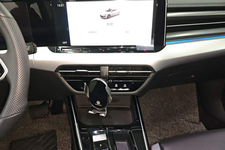 Used Volkswagen Lamando 2024 Lavida L 280TSI DSG Cool & Spicy Edition
