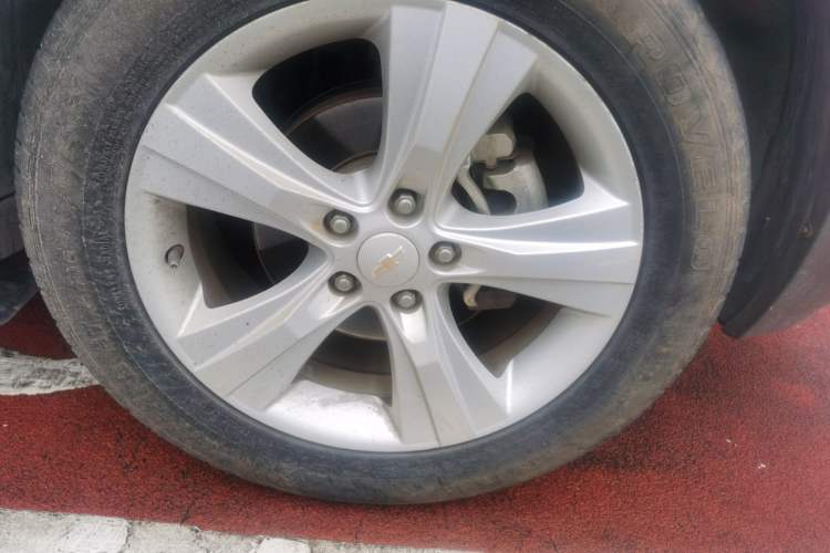 Used Chevrolet Captiva 2012 2.4L 4x4 Flagship Edition 7 Seats