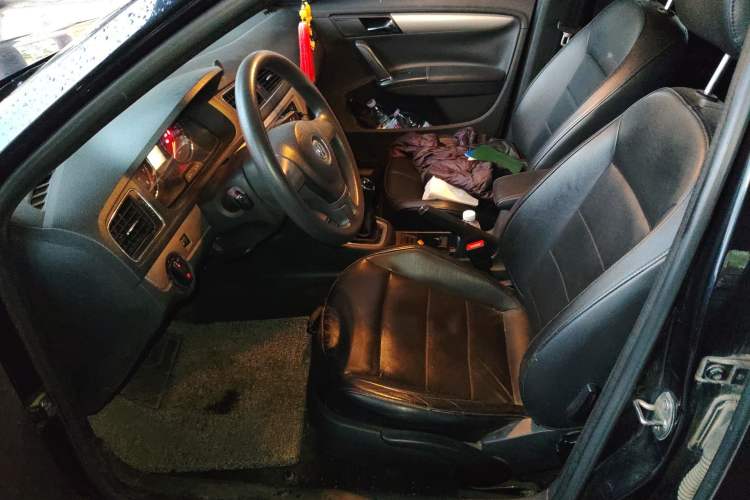 Used Volkswagen Lavida 2013 Restyled Classic 1.6L Manual Comfort Edition Left Front Seat