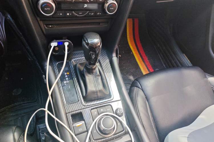 Used Mazda Mazda 3 Axela 2017 Sedan 1.5L Automatic Luxury Model Emission Standard China V