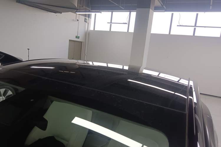 Used Tesla Model Y 2022 Long-Range All-Wheel-Drive Version