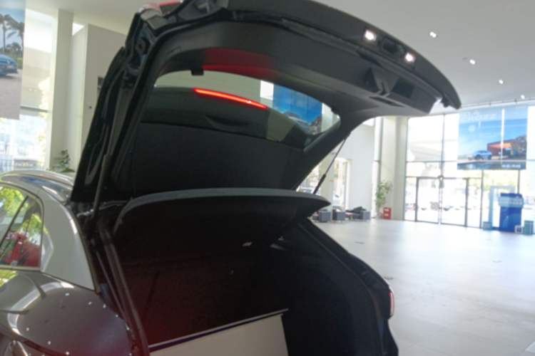 Used Volkswagen ID.4 CROZZ 2025 Pure Edition
