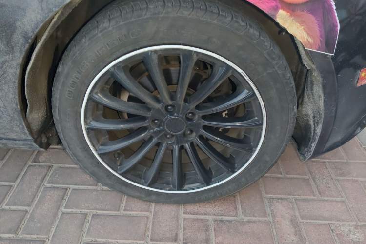 Used Zotye Z700 2016 1.8T DCT Prestige Edition