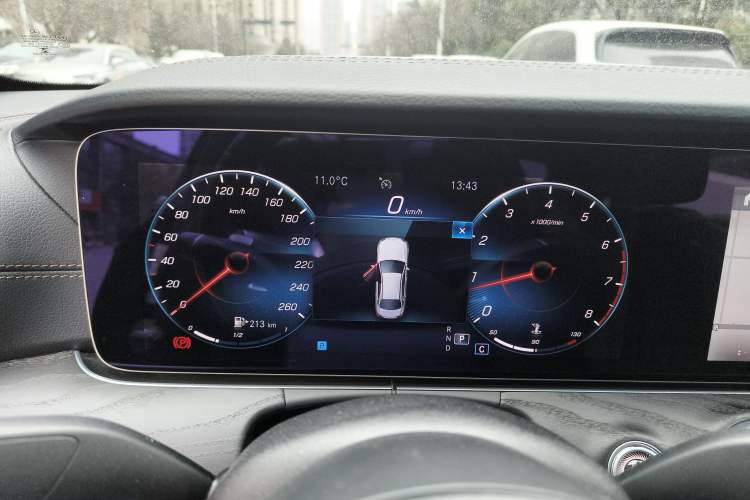 Used Mercedes-Benz E-Class 2022 Revised E 300 L Sporty and Stylish Edition
