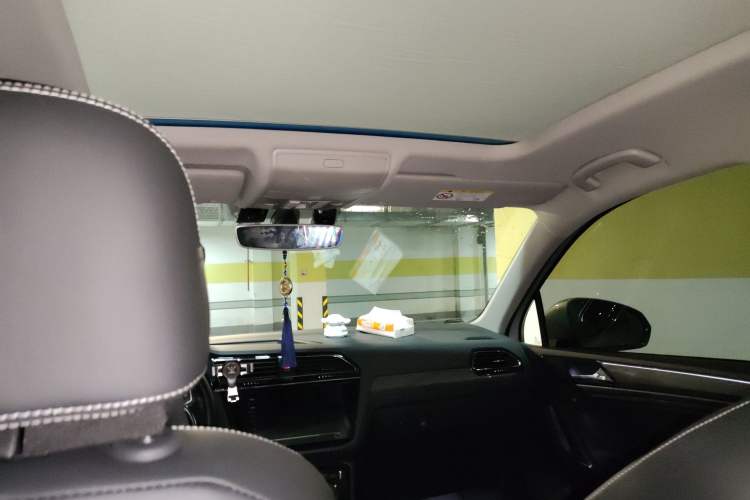 Used Volkswagen Tiguan L 2021 330TSI Automatic Two-Wheel Drive R-Line Flagship Edition
