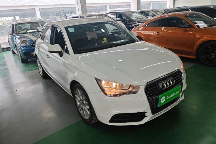 Used Audi A1 2014 30 TFSI Sportback Fashion Model Front Right 45 Deg