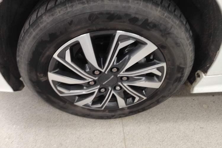 Used SAIC MAXUS G20 2020 2.0T Gasoline Automatic Luxury Edition