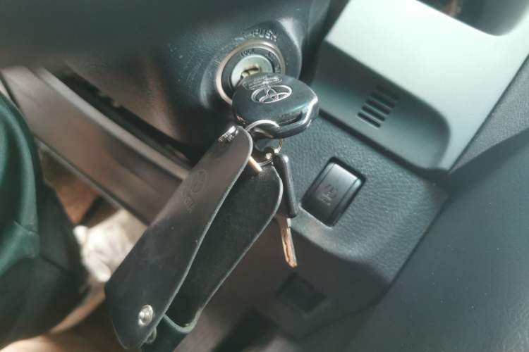 Used Toyota Reiz 2012 2.5V Fengdu Elite Stylish Edition
