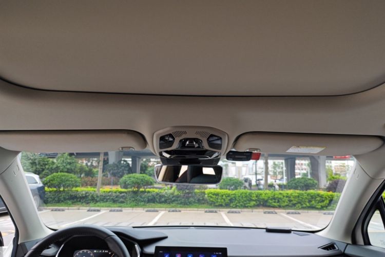 Used Lynk & Co 06 2020 1.5T YAO Halo Headliner