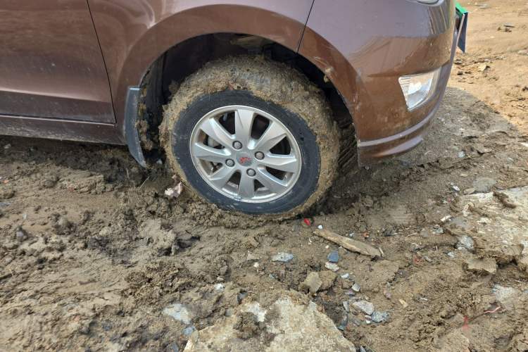 Used Wuling Hongguang 2014 1.5L Base Version
