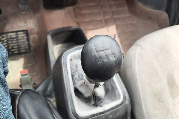 Used Wuling Rongguang 2014 1.2L S Base Model